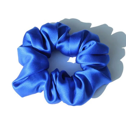 Silkki scrunchie