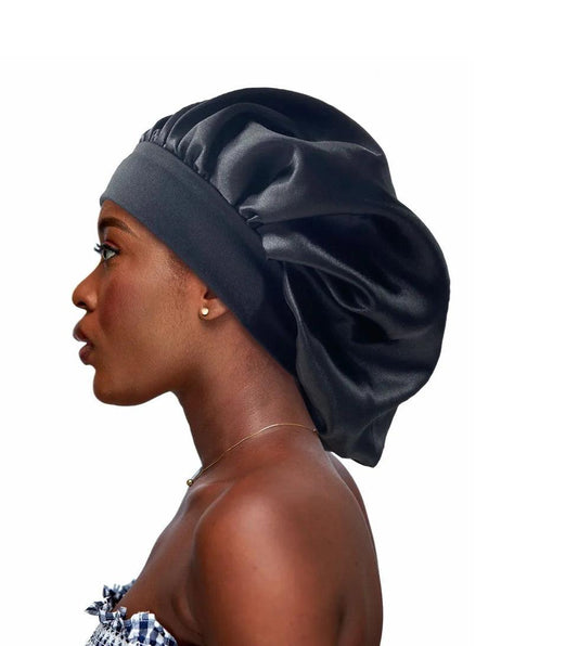 Bonnet en Satin Noir StudioSoie